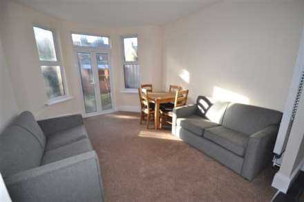 St  Helens Road, Westcliff-On-Sea, Image 8
