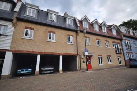 Rocheforte House Roche Close, Essex, Image 2