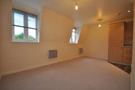 Rocheforte House Roche Close, Essex, Image 4