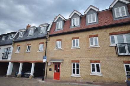 Rocheforte House Roche Close, Essex, Image 6