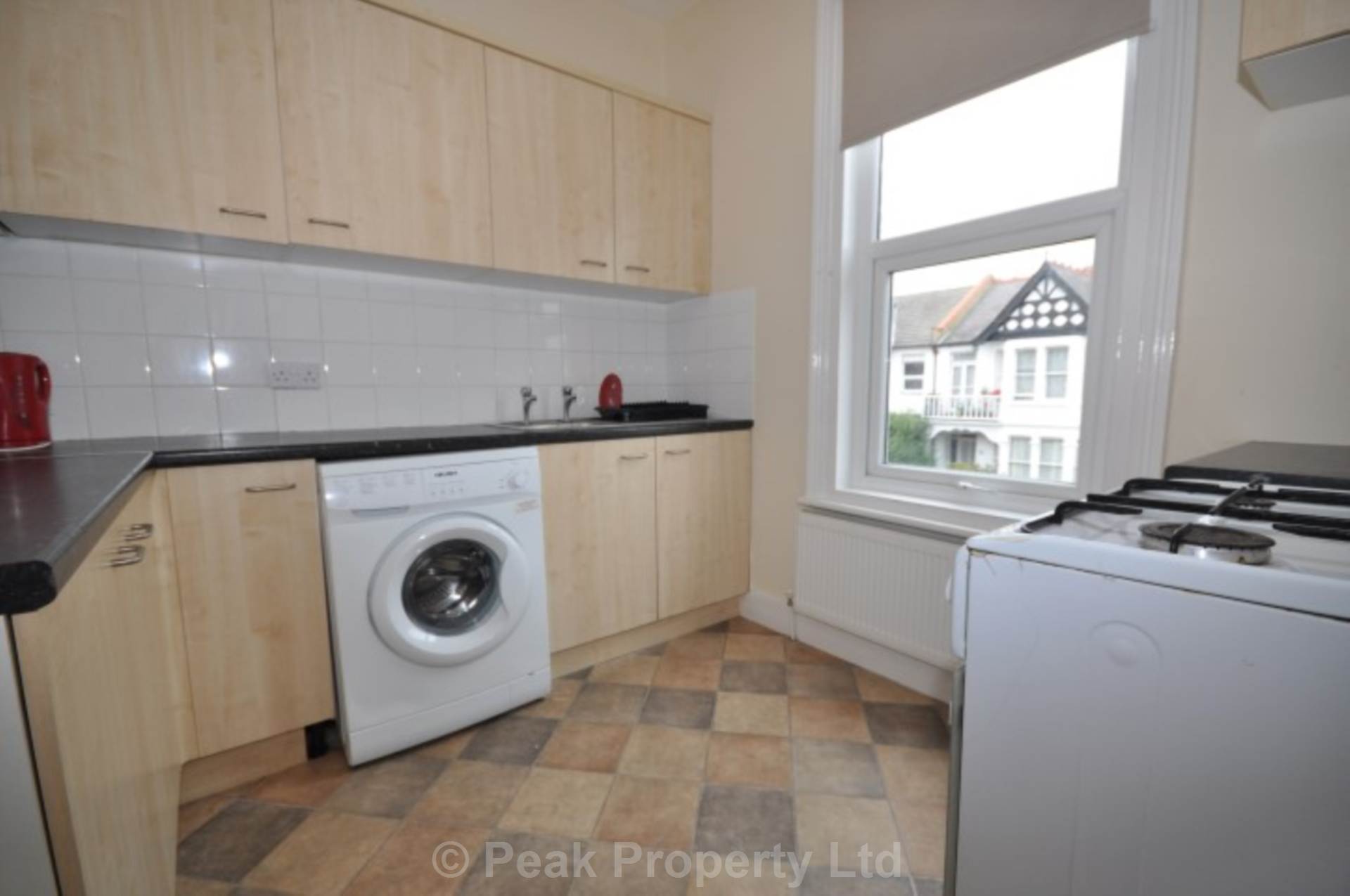 Cranley Road, Westcliff-On-Sea, Image 3