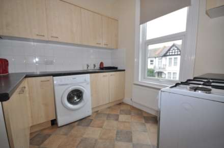 Cranley Road, Westcliff-On-Sea, Image 3