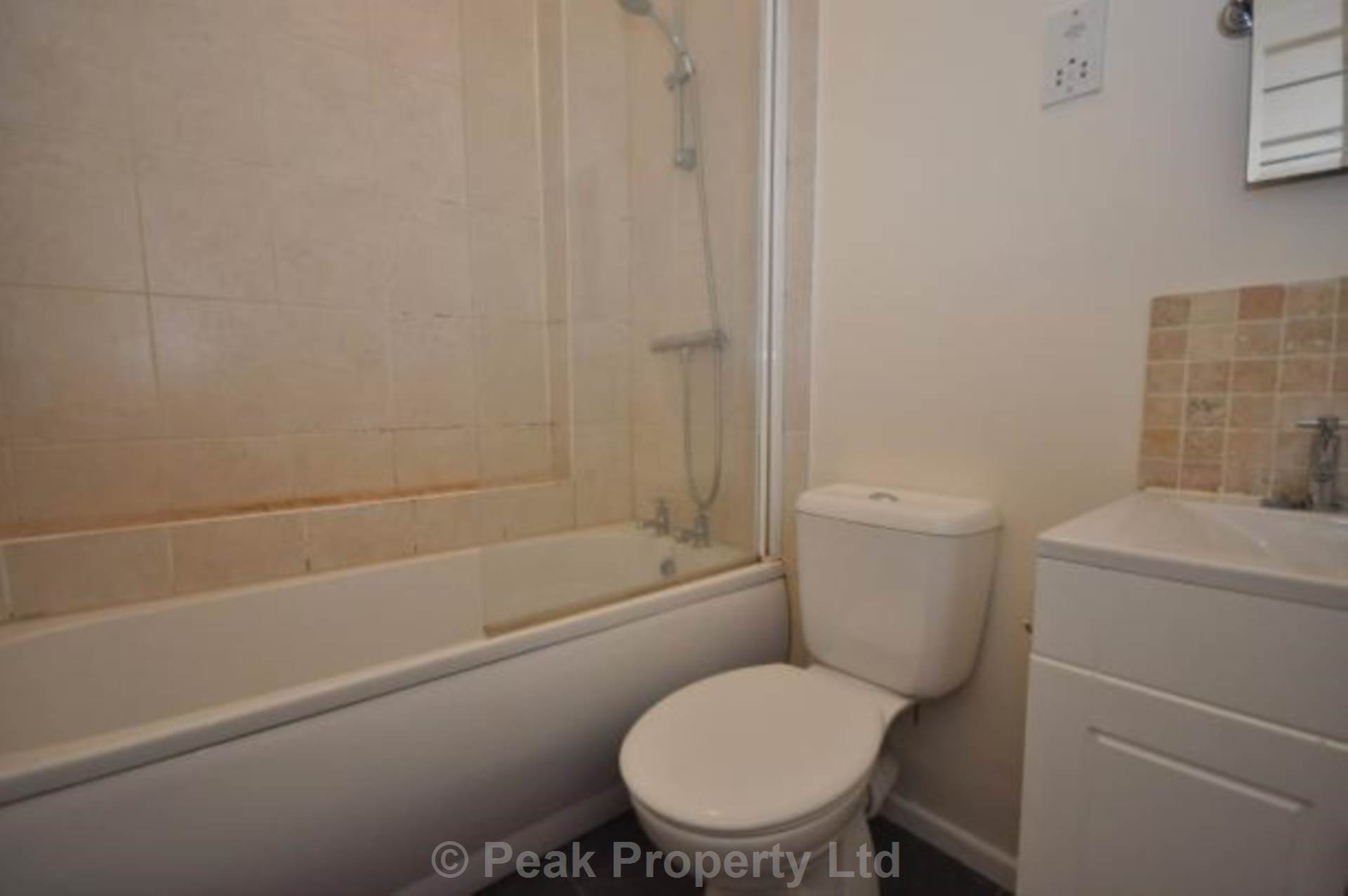 Victoria Court, Sweyne Avenue, Southend-On-Sea, Image 5