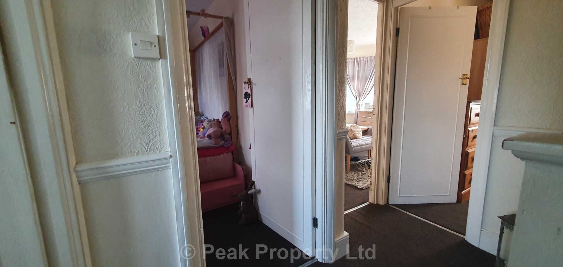 Prince Avenue, Westcliff-On-Sea, Image 10