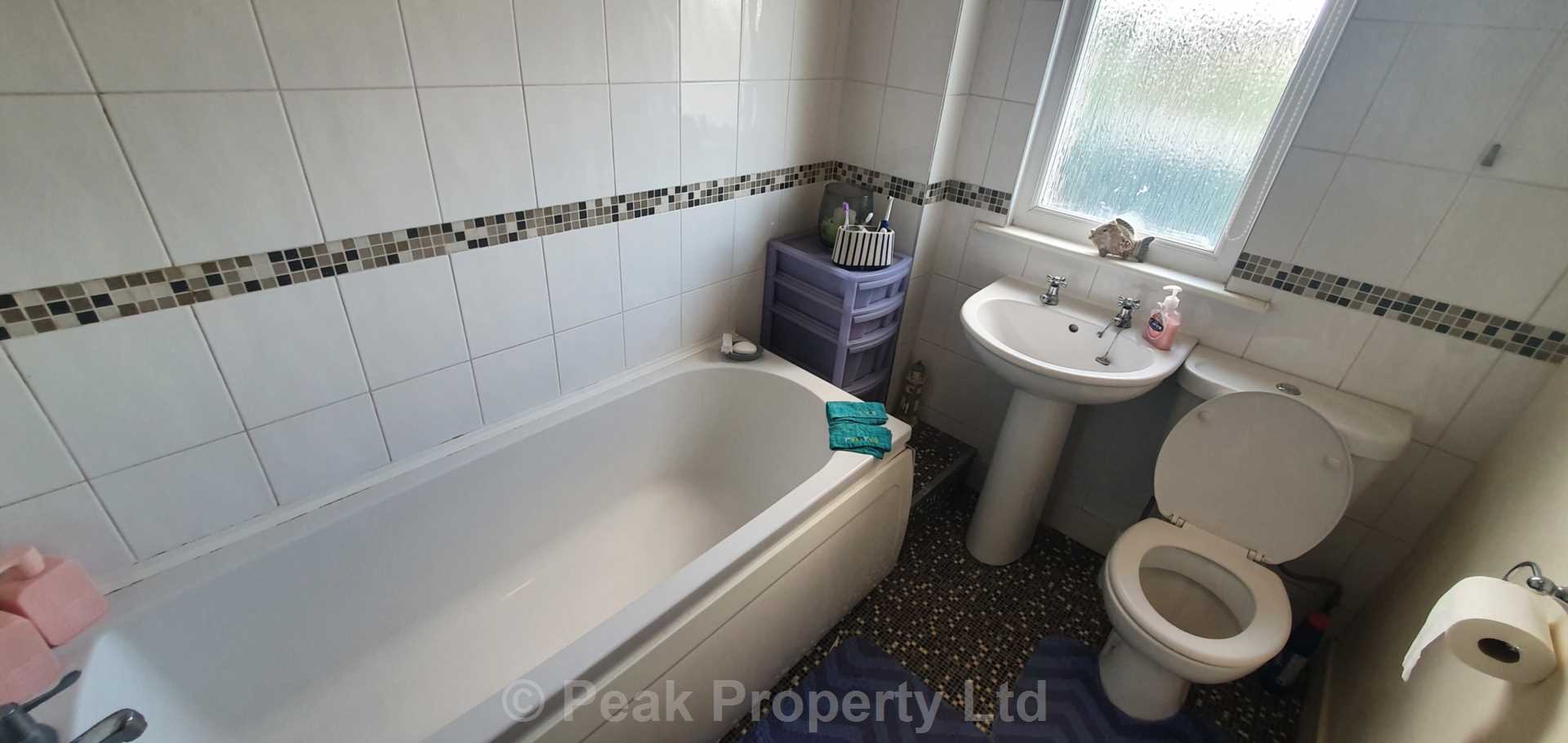 Prince Avenue, Westcliff-On-Sea, Image 11