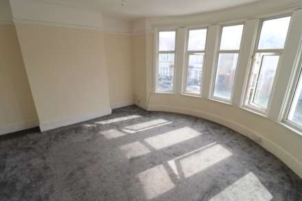 Elderton Road, Westcliff On Sea, Image 5