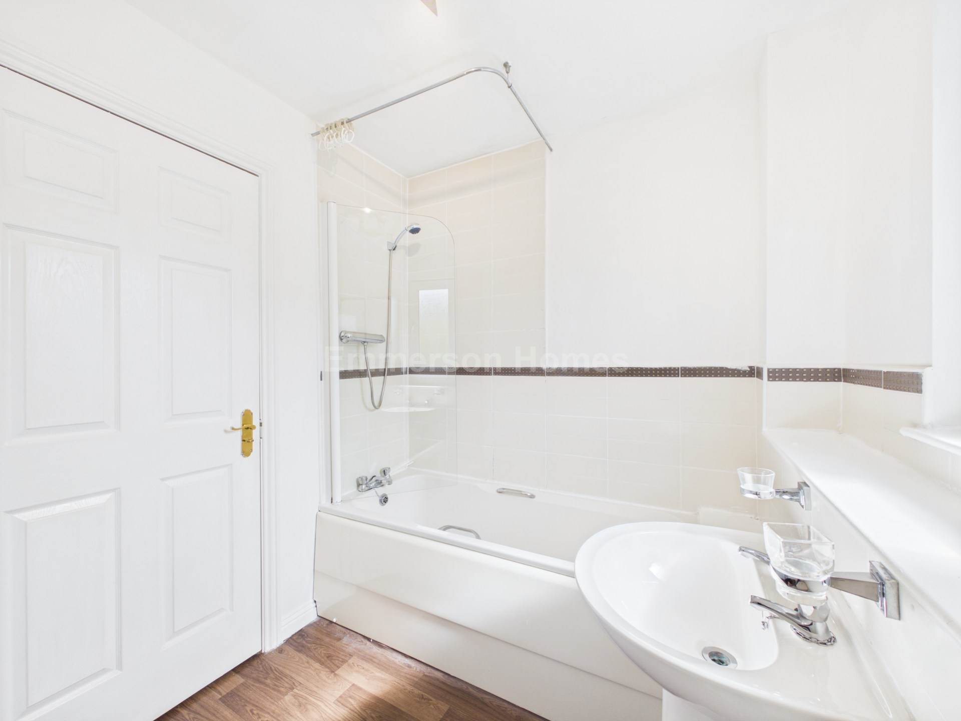Muirsheil Crescent, Priesthill, Glasgow, Image 16