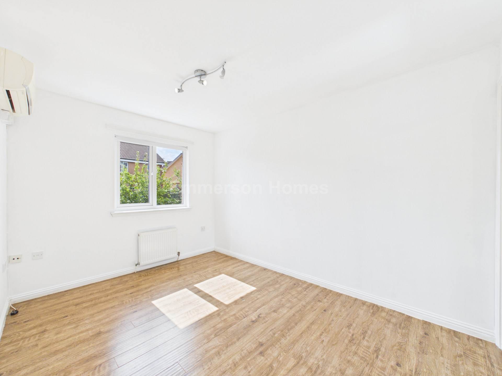 Muirsheil Crescent, Priesthill, Glasgow, Image 8