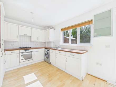 Muirsheil Crescent, Priesthill, Glasgow, Image 5