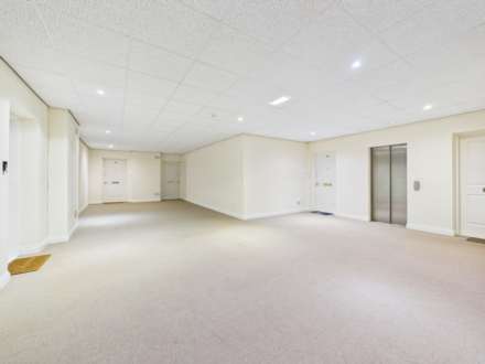 Main Road, Elderslie, PA5, Image 14