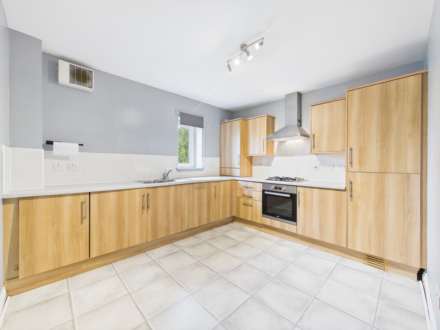 Main Road, Elderslie, PA5, Image 4