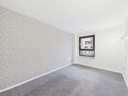 Ettrick Terrace, Corseford, PA5, Image 8