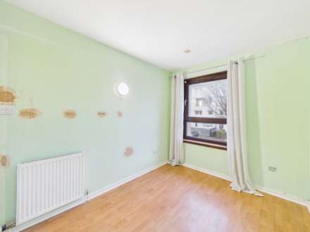 Ettrick Terrace, Corseford, PA5, Image 9