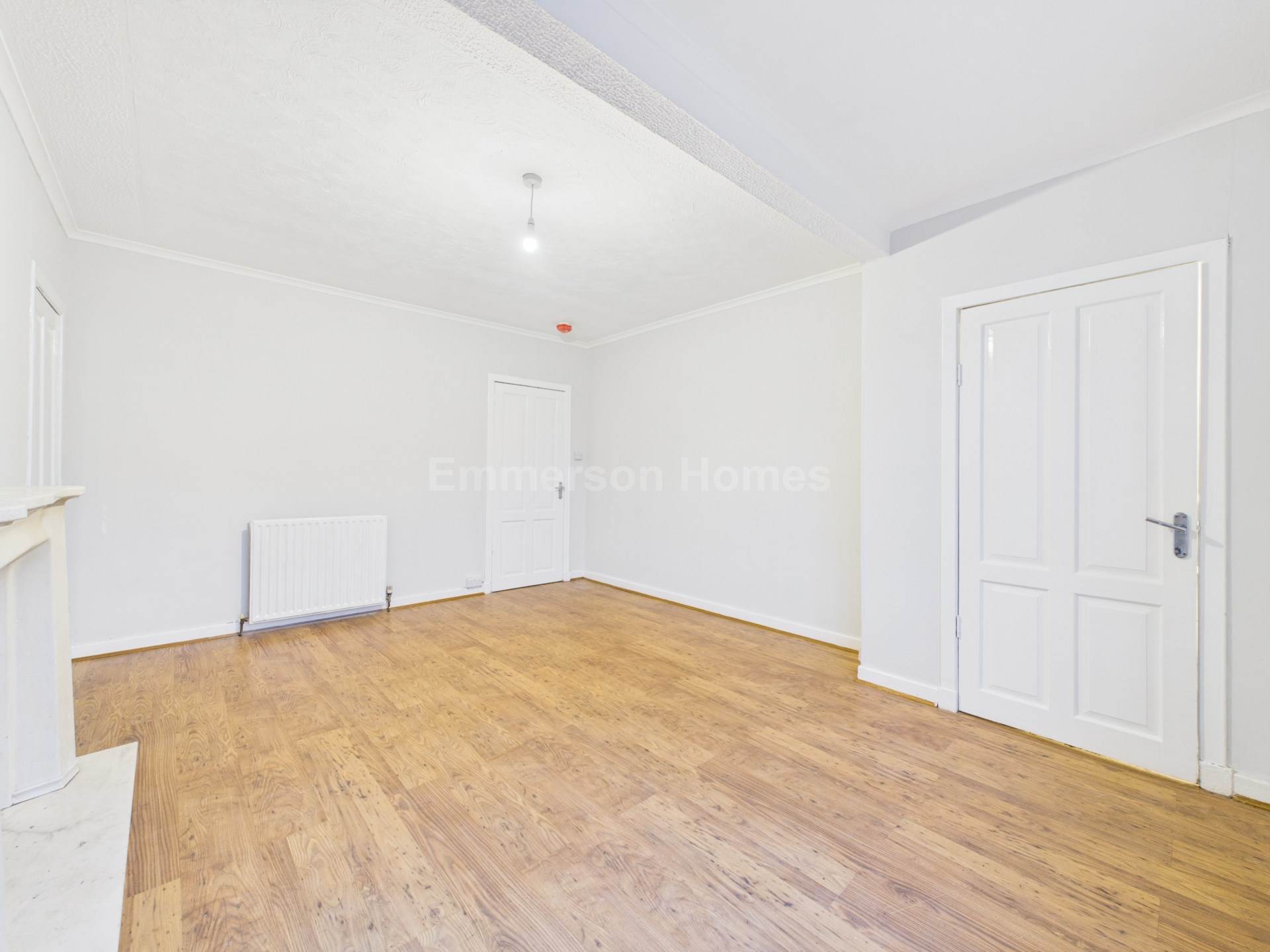 Beech Avenue, Elderslie, PA5, Image 3