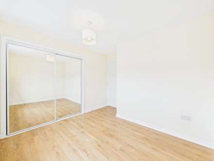 Millview Crescent, Johnstone, PA5, Image 11