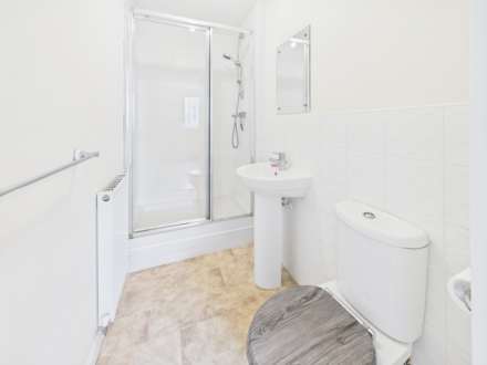 Millview Crescent, Johnstone, PA5, Image 13