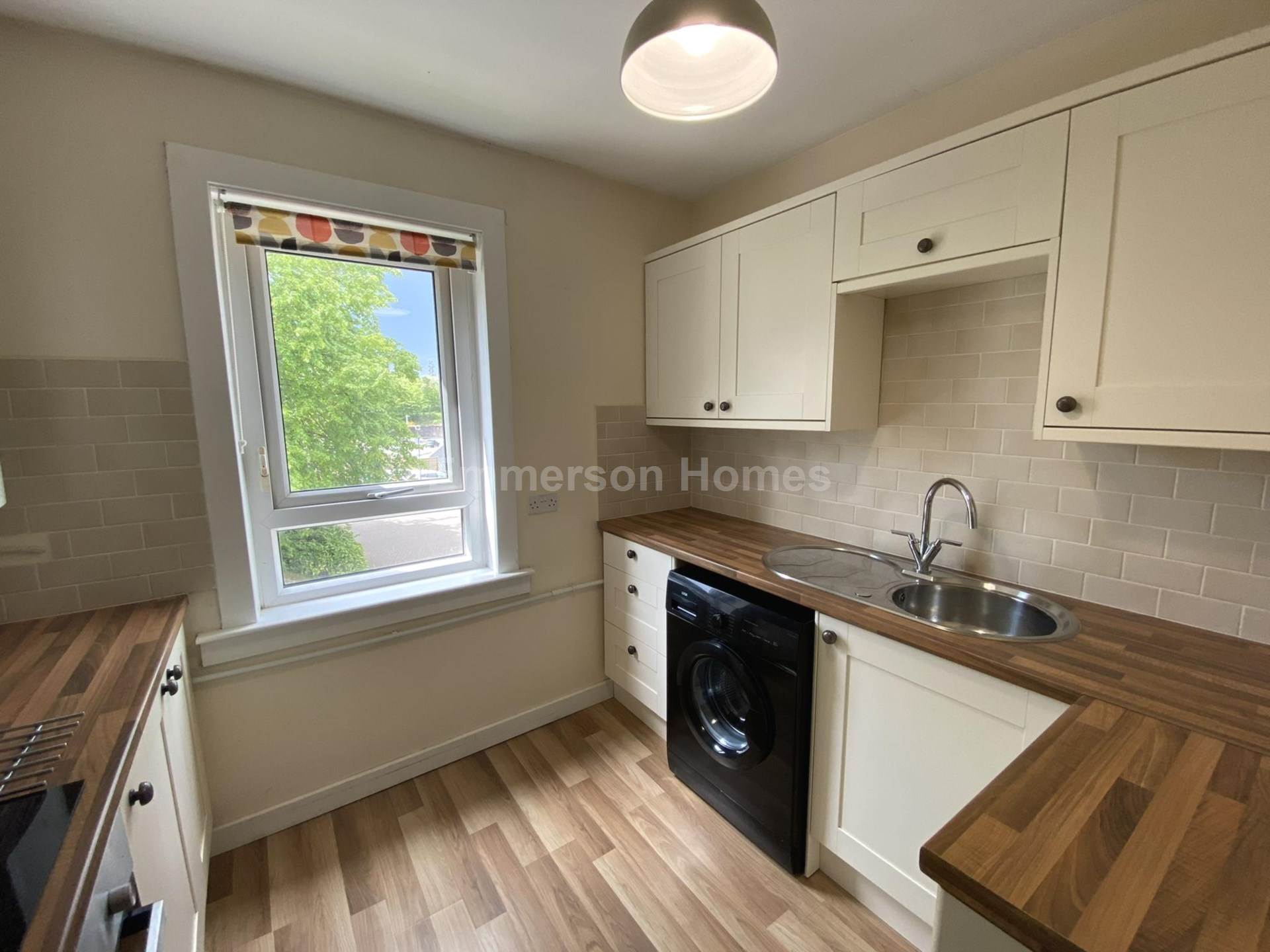 Thomson Avenue, Johnstone, PA5, Image 3