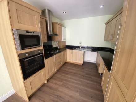 Netherjohnstone Farm, Barochan Road, Johnstone, PA5, Image 3