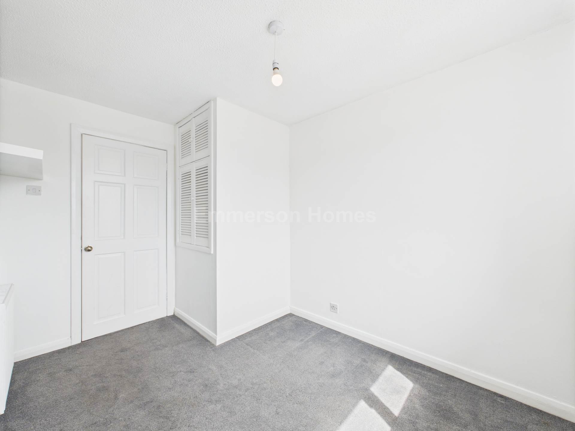 Wallace Avenue, Bishopton, PA7, Image 15