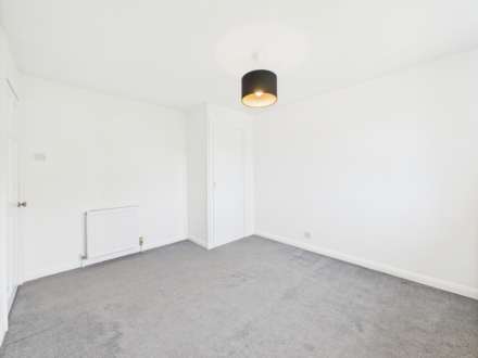 Wallace Avenue, Bishopton, PA7, Image 14