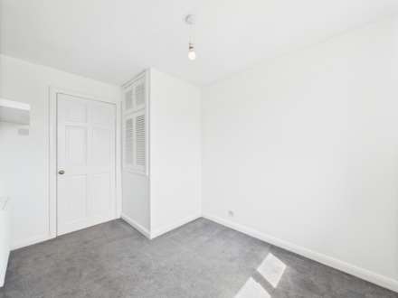 Wallace Avenue, Bishopton, PA7, Image 15
