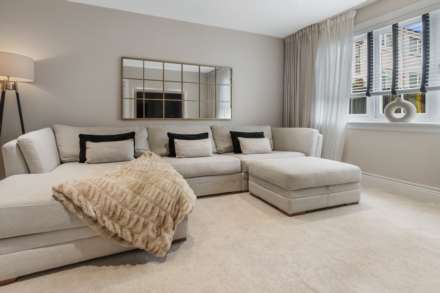 Sanderling Place, Johnstone, PA5, Image 2