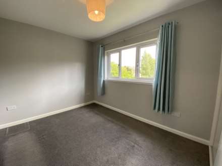 North Road, Johnstone, PA5, Image 9