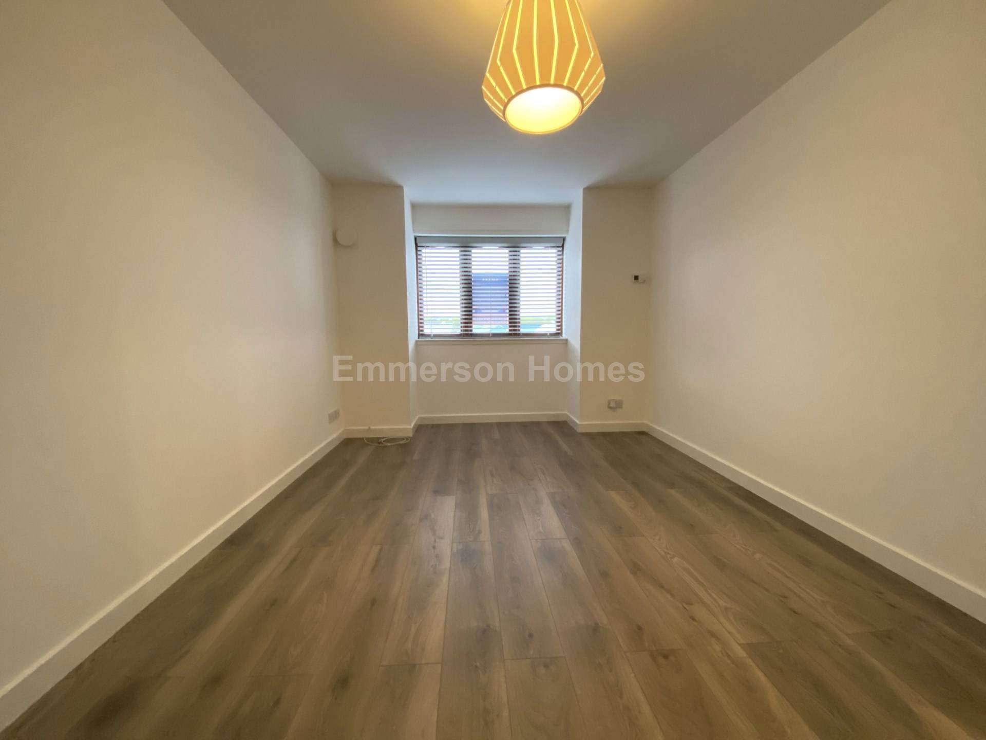 Russell Street, Johnstone, PA5, Image 2