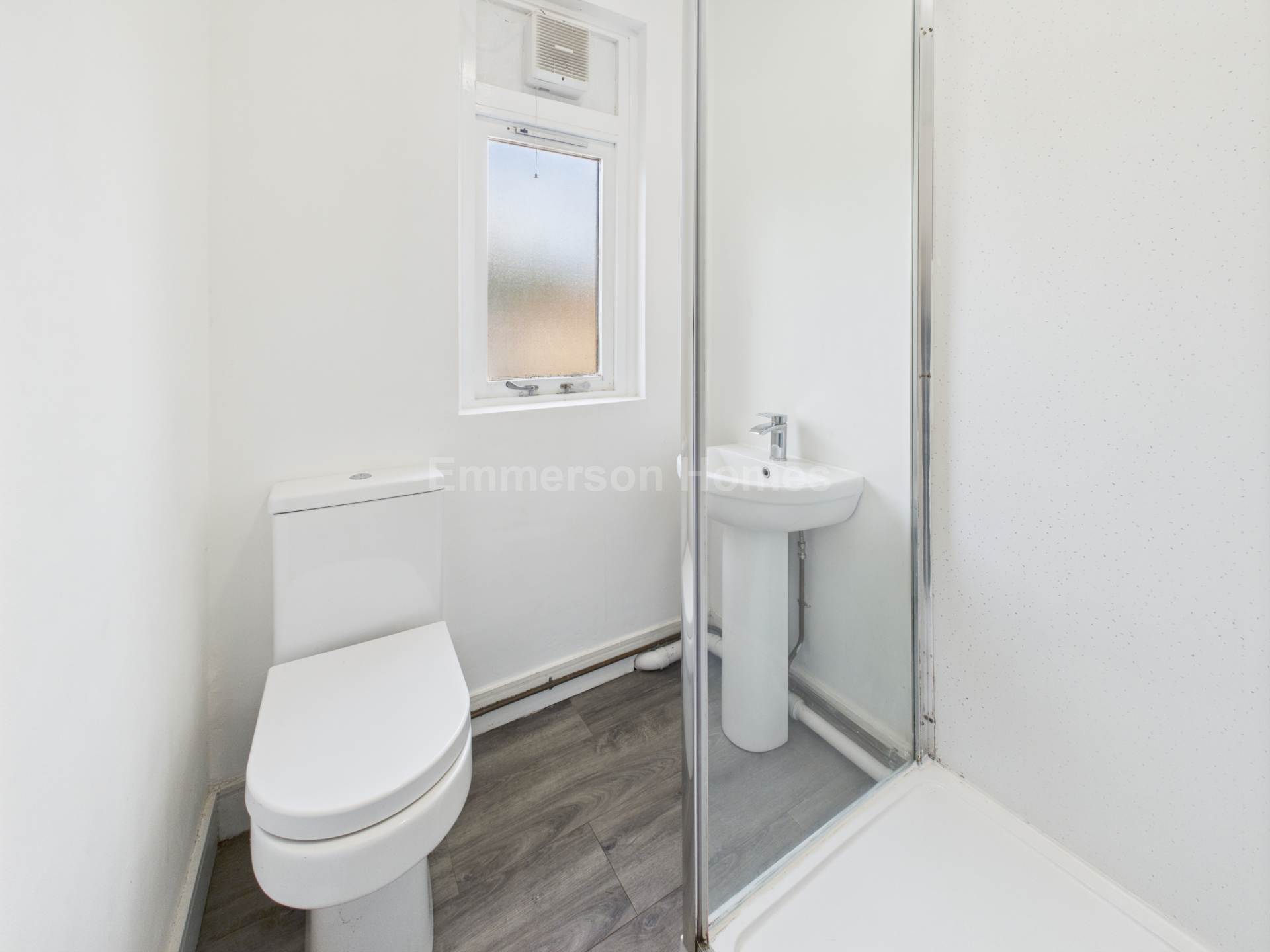 Ritchie Crescent, Elderslie, PA5, Image 10