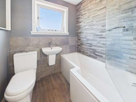 Abbey Road, Elderslie, PA5, Image 10