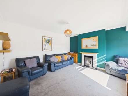 Abbey Road, Elderslie, PA5, Image 3