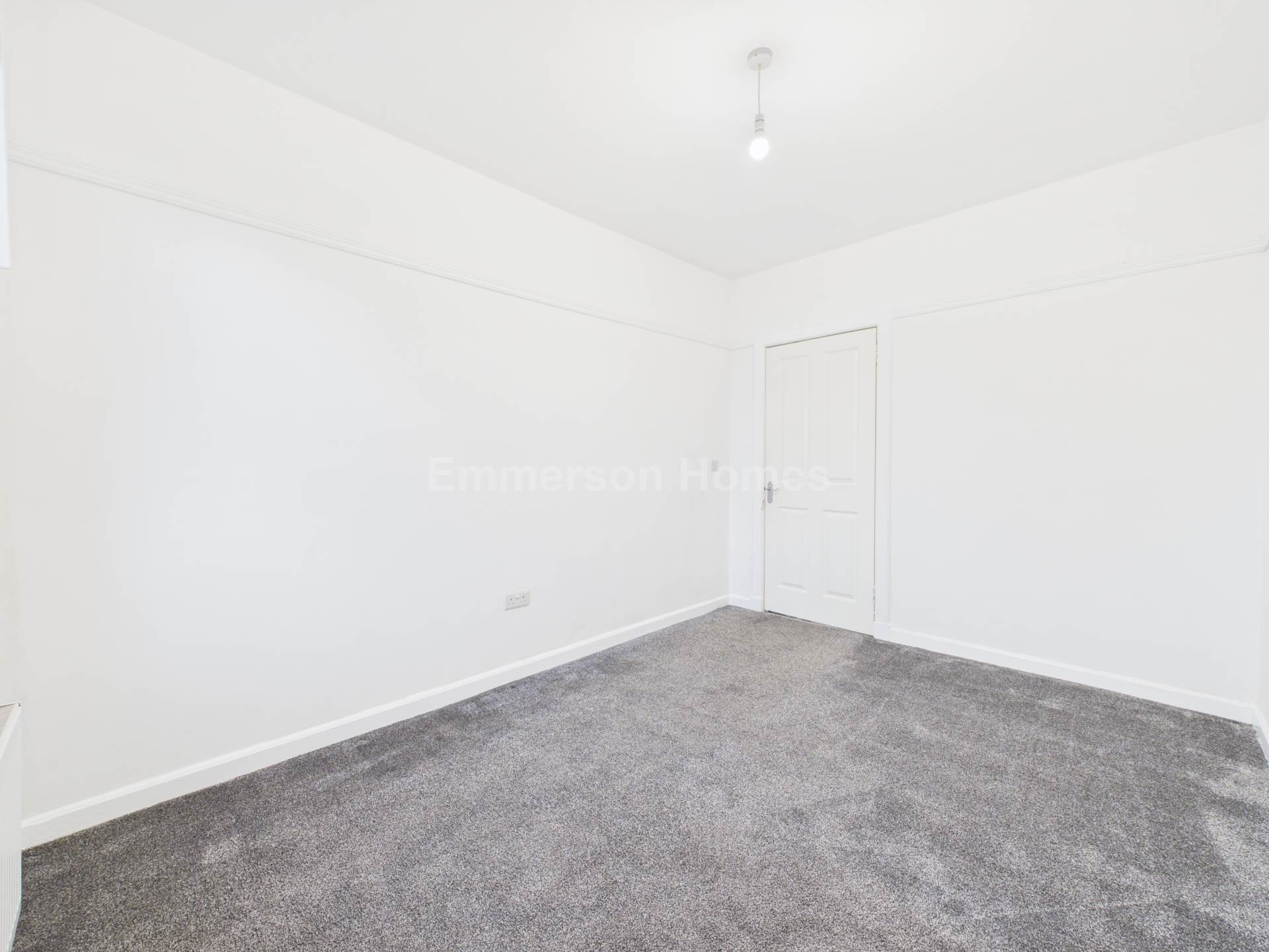 Ladeside Drive, Johnstone, PA5, Image 10