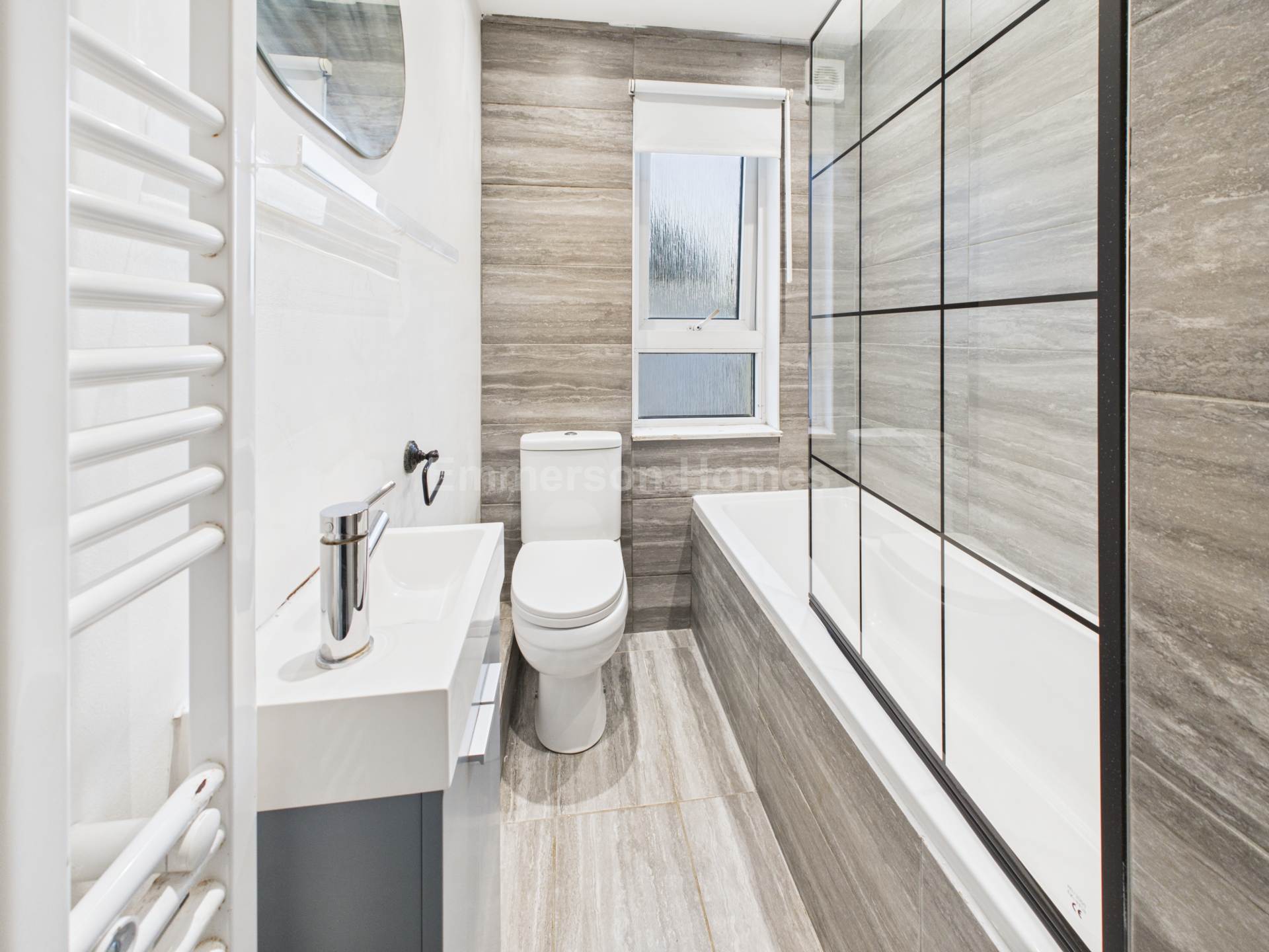 Ladeside Drive, Johnstone, PA5, Image 11