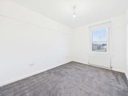 Ladeside Drive, Johnstone, PA5, Image 9