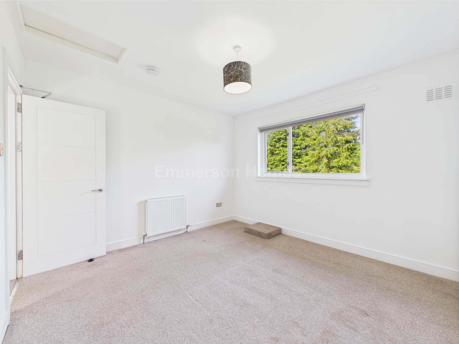 Churchill Avenue, Johnstone, PA5, Image 15