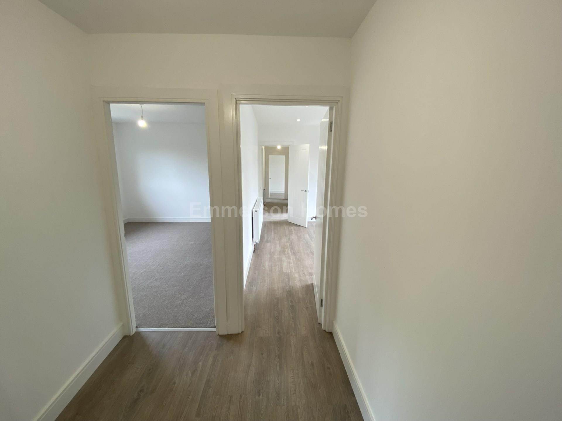 Churchill Avenue, Johnstone, PA5, Image 4