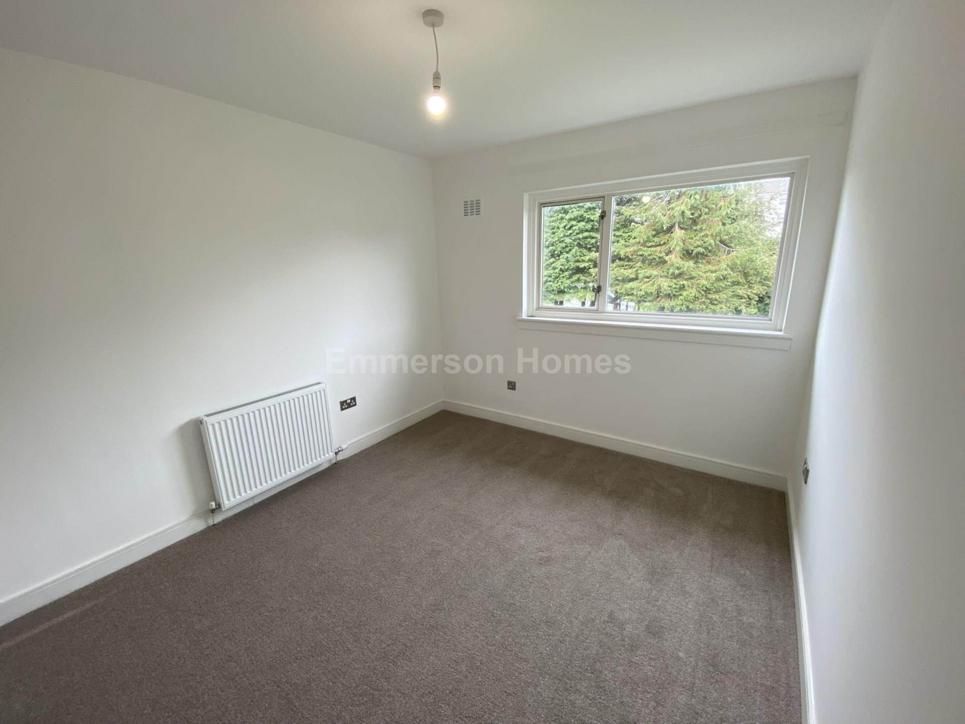 Churchill Avenue, Johnstone, PA5, Image 8