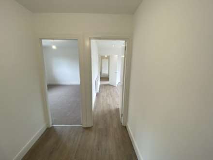 Churchill Avenue, Johnstone, PA5, Image 4