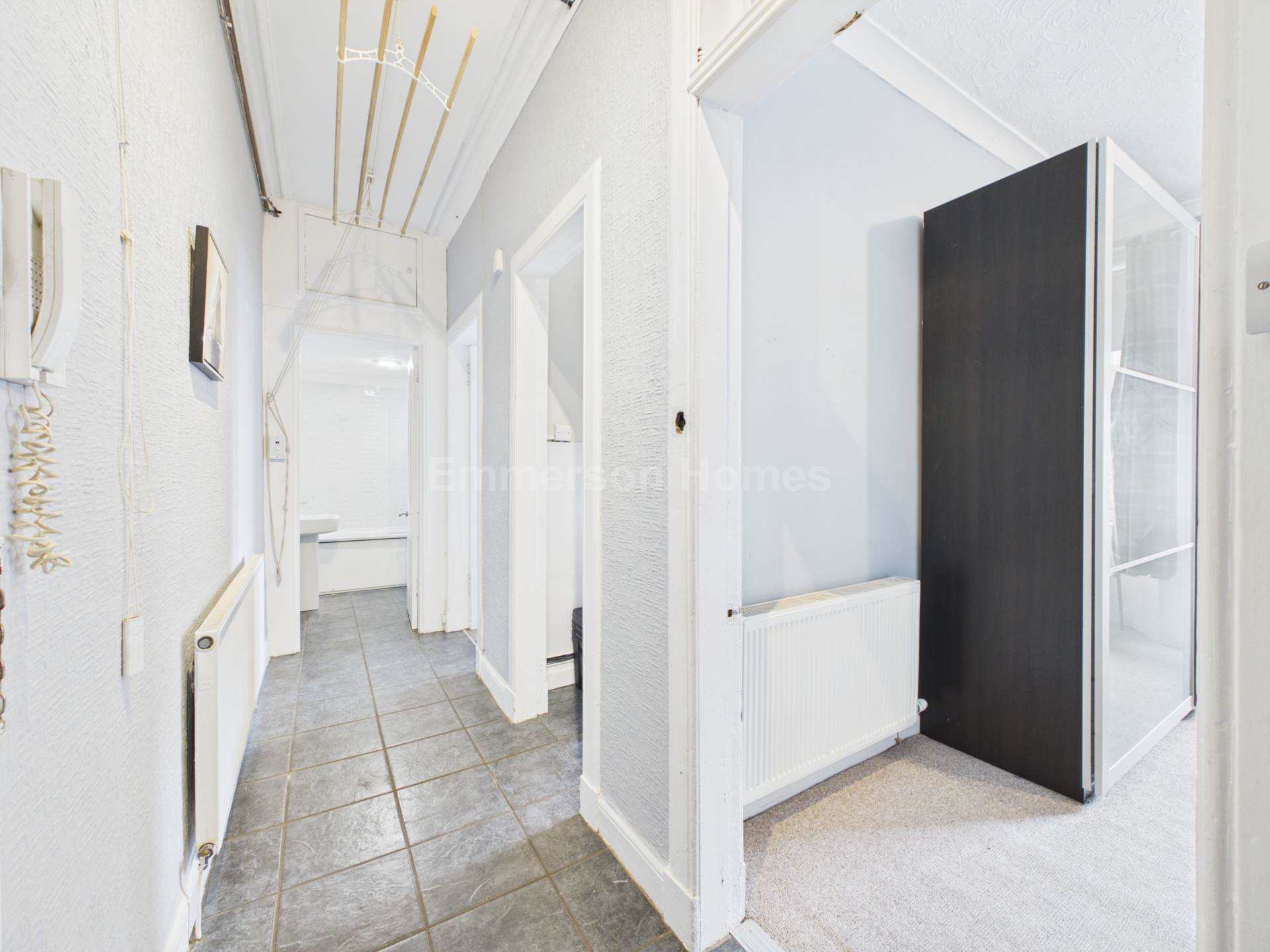 Main Road, Elderslie, PA5, Image 9