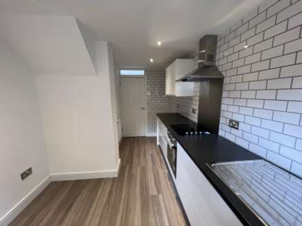 Acacia Place, Johnstone, PA5, Image 4