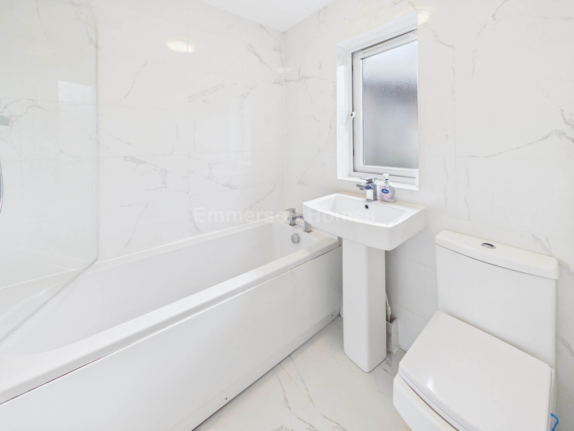 Hazel Avenue, Johnstone, PA5, Image 16