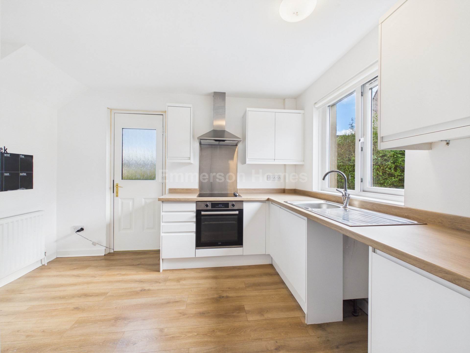 Hazel Avenue, Johnstone, PA5, Image 6