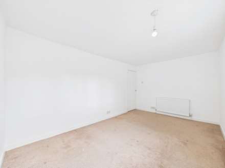 Hazel Avenue, Johnstone, PA5, Image 10