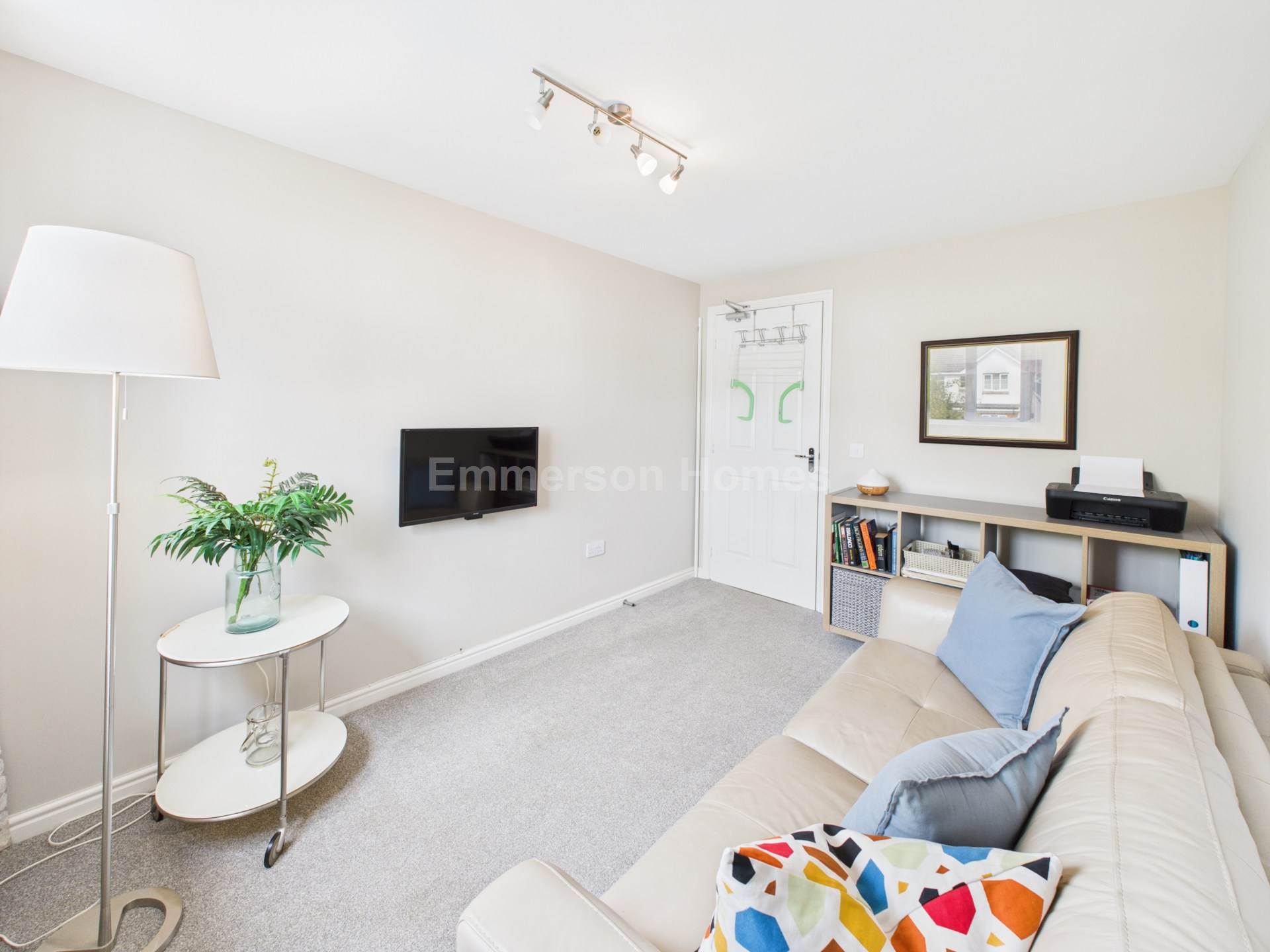 Hallhill Crescent, Johnstone, PA5, Image 11