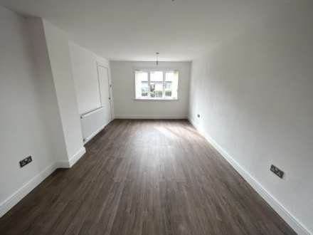 Blackwood Avenue, Linwood, PA3, Image 2