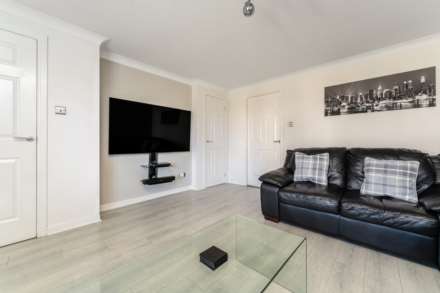 John Lang Street, Johnstone, PA5, Image 3