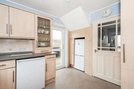 Southview Crescent, Bridge Of Weir, PA11, Image 5