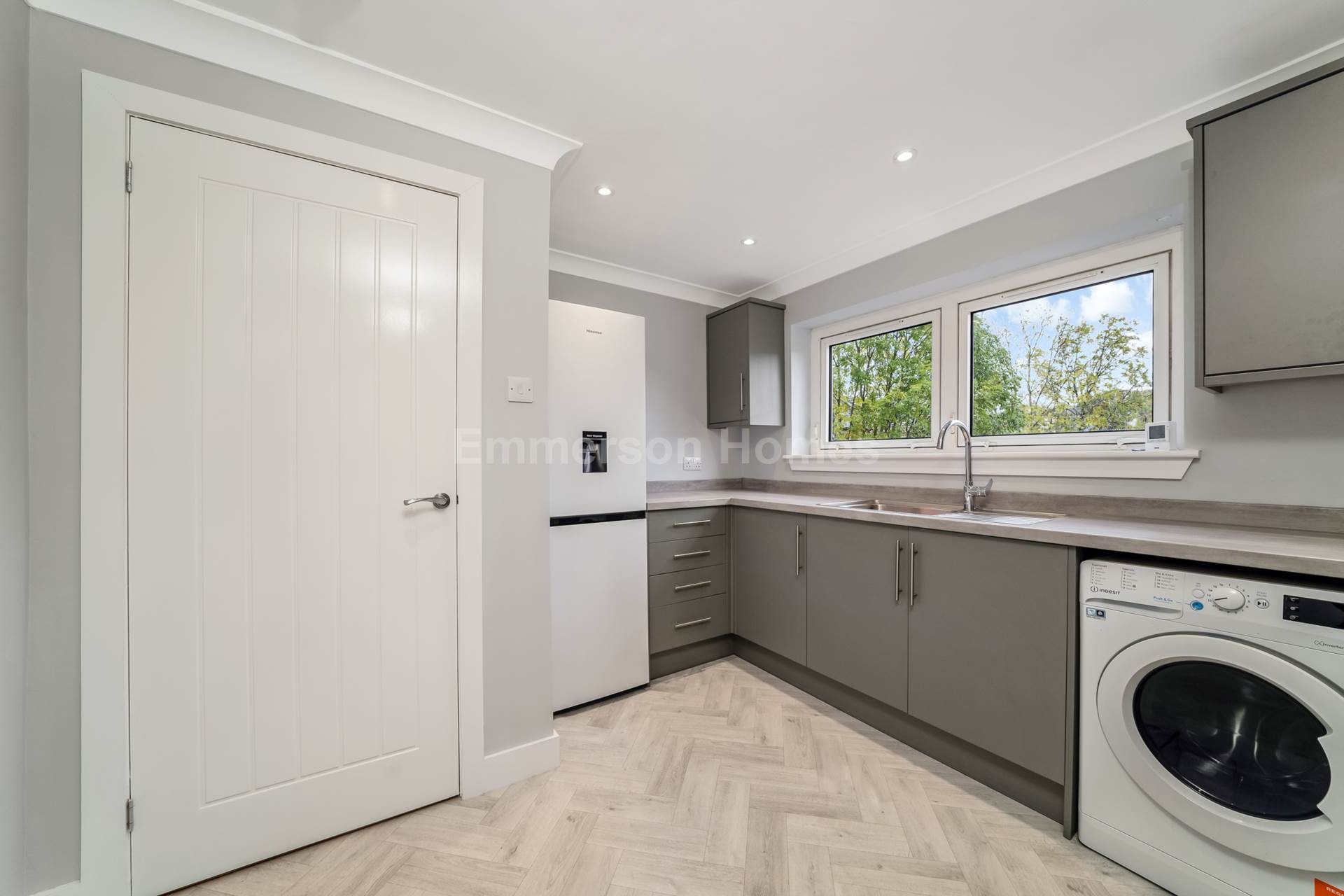 Harvey Terrace, Lochwinnoch, PA12, Image 6