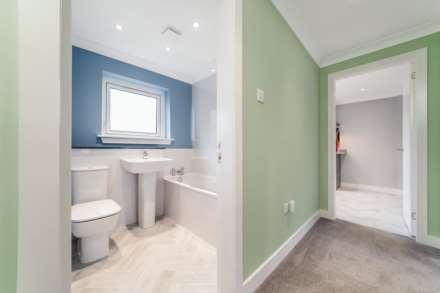 Harvey Terrace, Lochwinnoch, PA12, Image 9