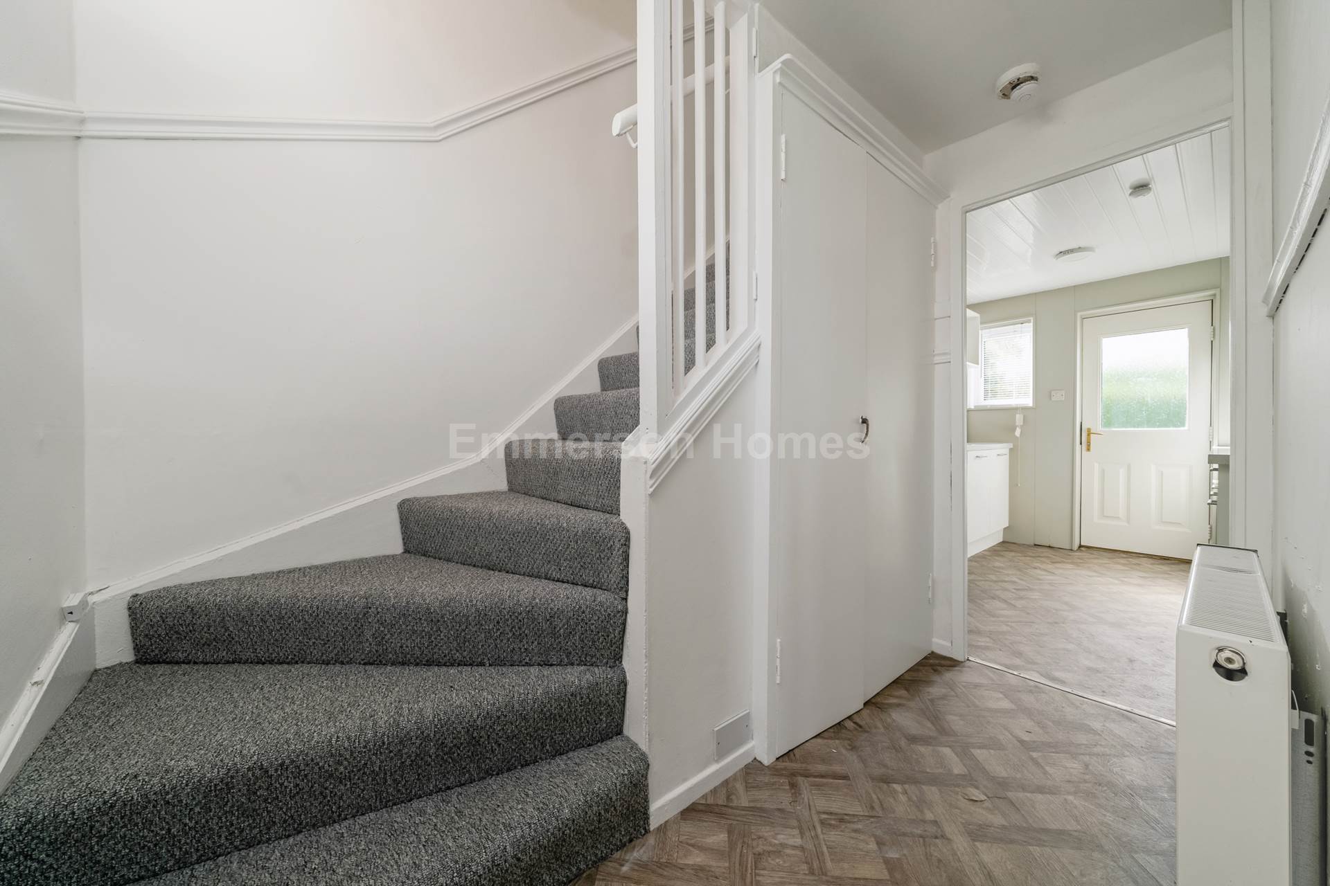 Sycamore Avenue, Johnstone Castle, PA5, Image 11